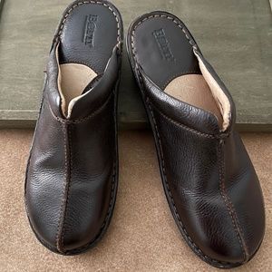 Born Pebbled Leather Clog Wedge Dark Brown Slip-On Comfort Size 9 EUC